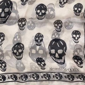 Alexander McQueen Skull Scarf